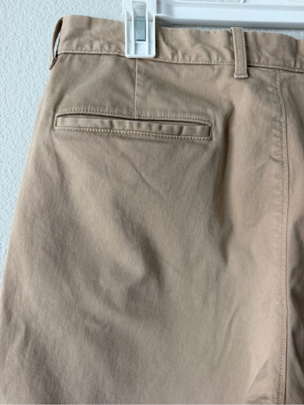 J.CREW Flex Chino Pants Mens 33x30 Beige Tan Straight Fit Stretch Old Money